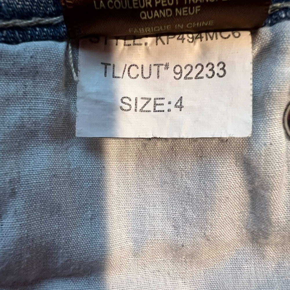 Kut from the Kloth Slightly Distressed Catherine Boyfriend Jeans - Size 4 - Picture 5 of 6